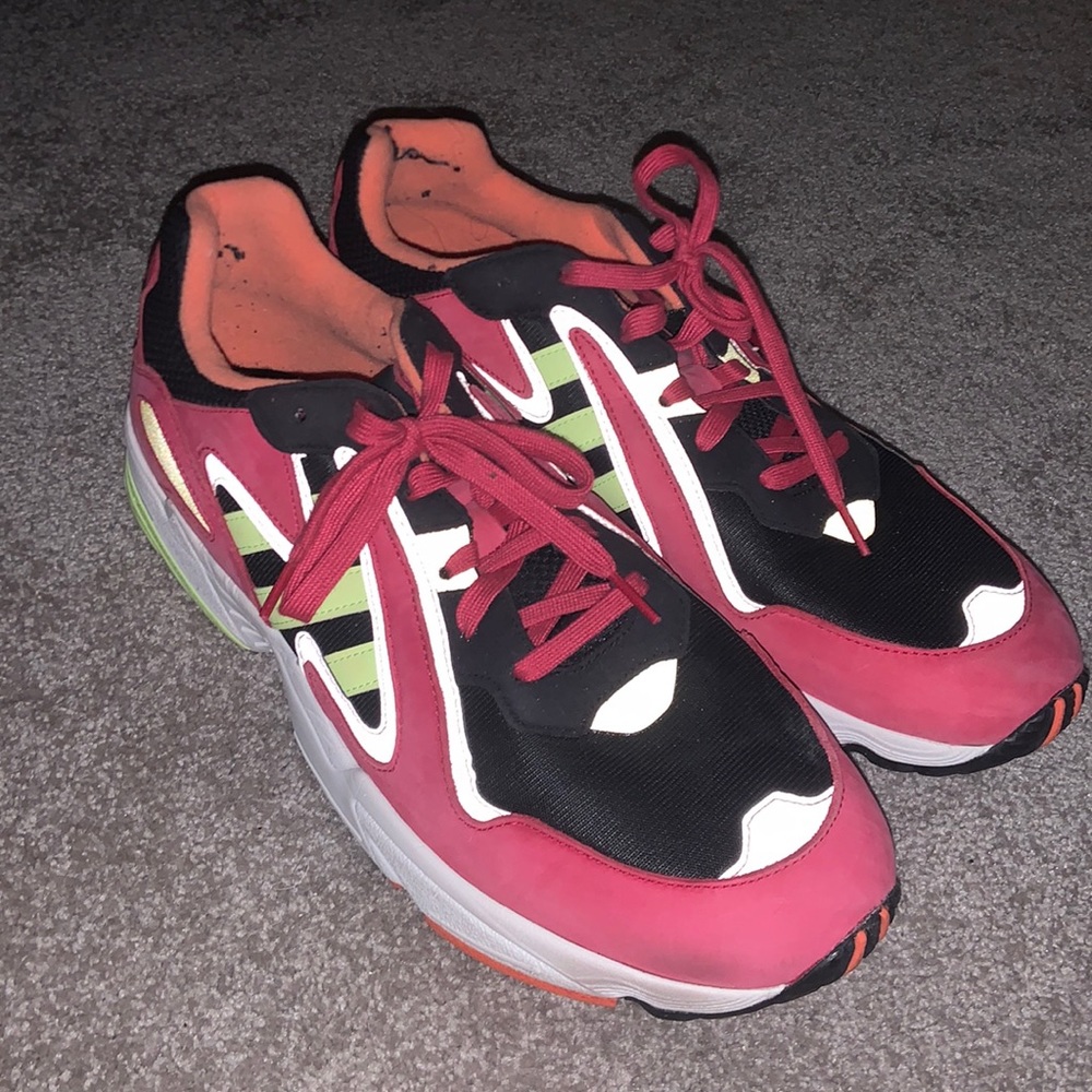 Adidas mens US 14